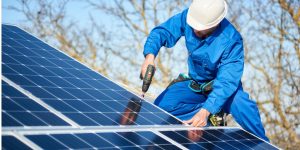 Installation Maintenance Panneaux Solaires Photovoltaïques à Pensol